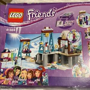 Lego friends snow resort ski lift